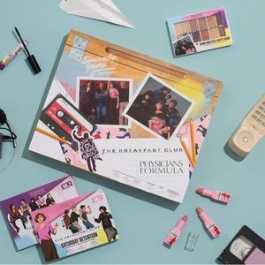 Brand new LARGE PHYSICIANS FORMULA gift set! BRAND NEW! 💋❤️💄🎁